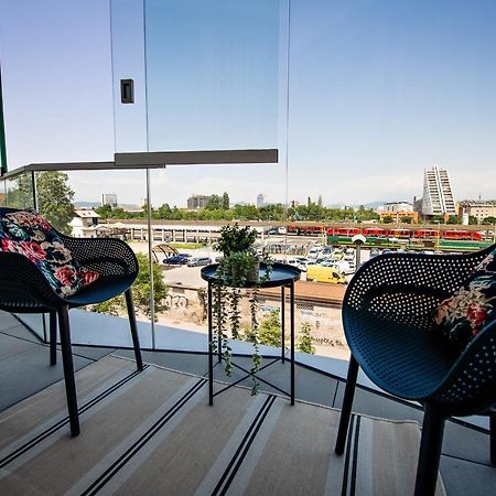Sodoben Apartma V Centru Ljubljane リュブリャナ エクステリア 写真