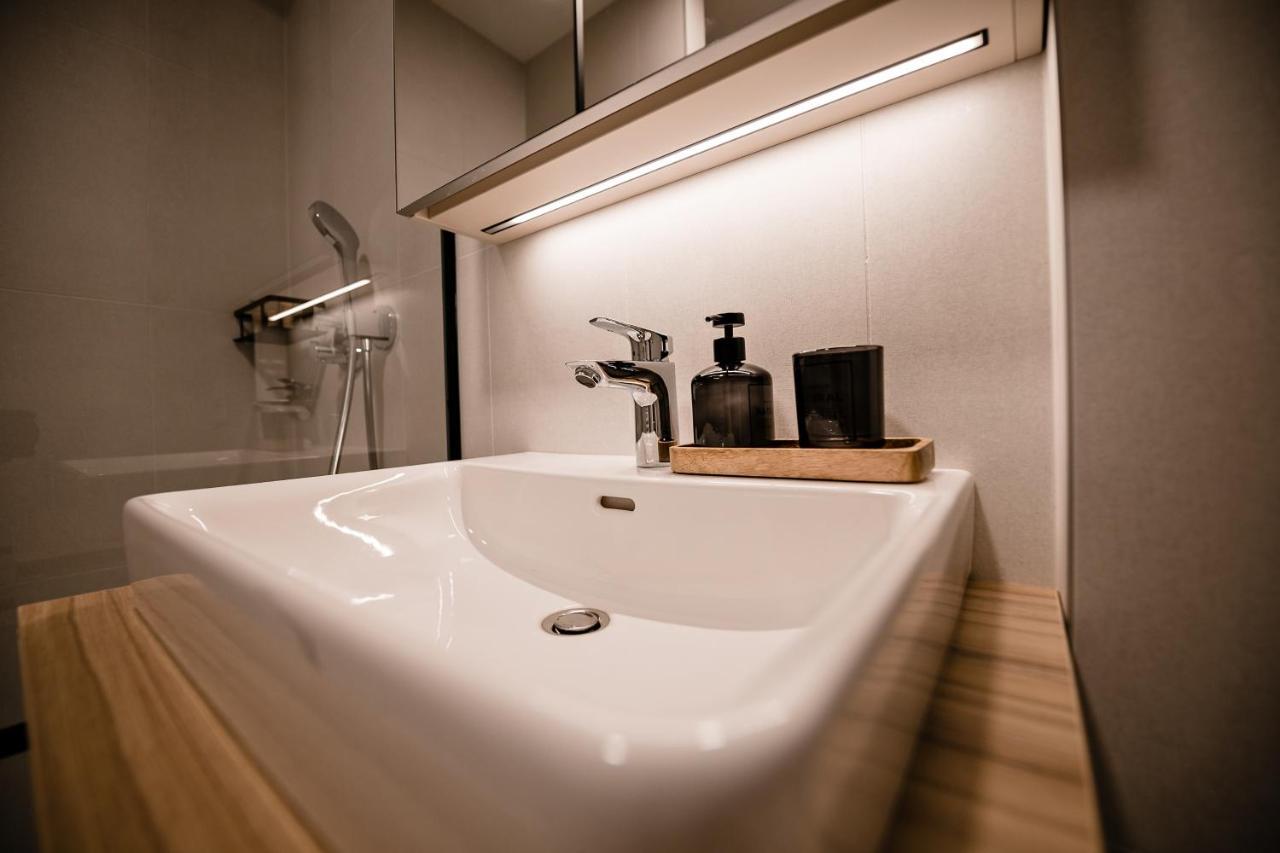 Sodoben Apartma V Centru Ljubljane リュブリャナ エクステリア 写真