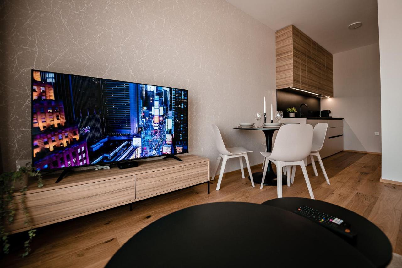 Sodoben Apartma V Centru Ljubljane リュブリャナ エクステリア 写真
